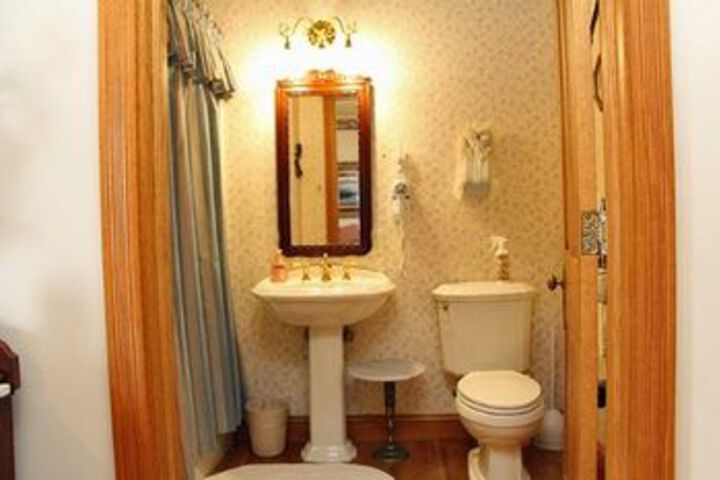 The Hurst House Bed and Breakfast
