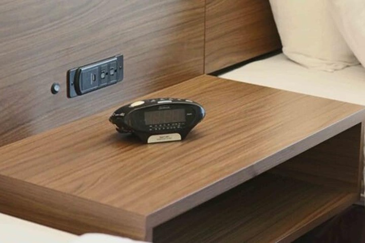 Room 21 of 34