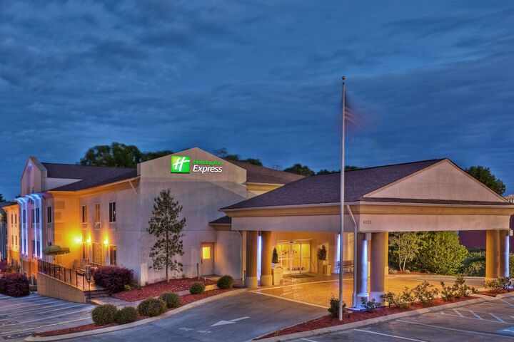 Hotel 7 of 90