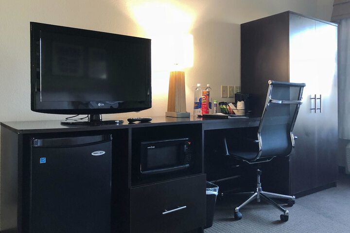 Room 87 of 128