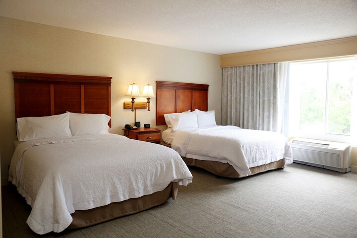 Room 34 of 41