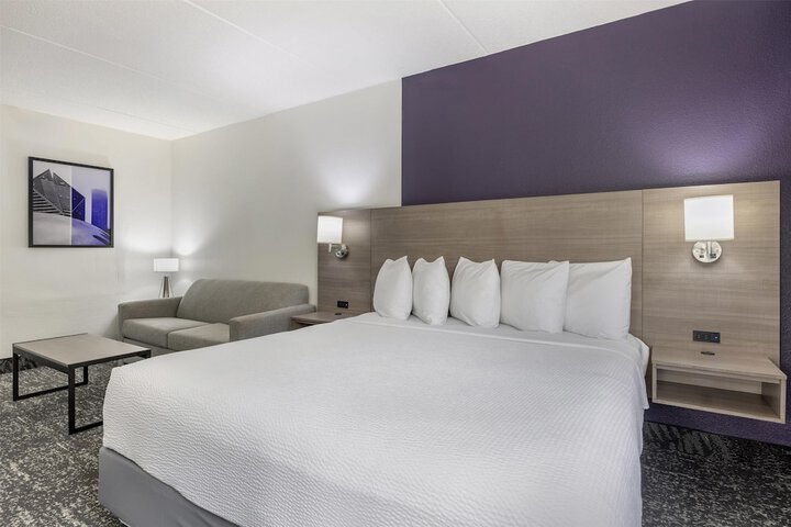 Best Western Bolingbrook Hotel