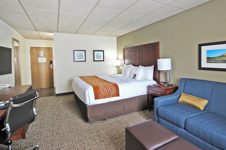 Room 20 of 65