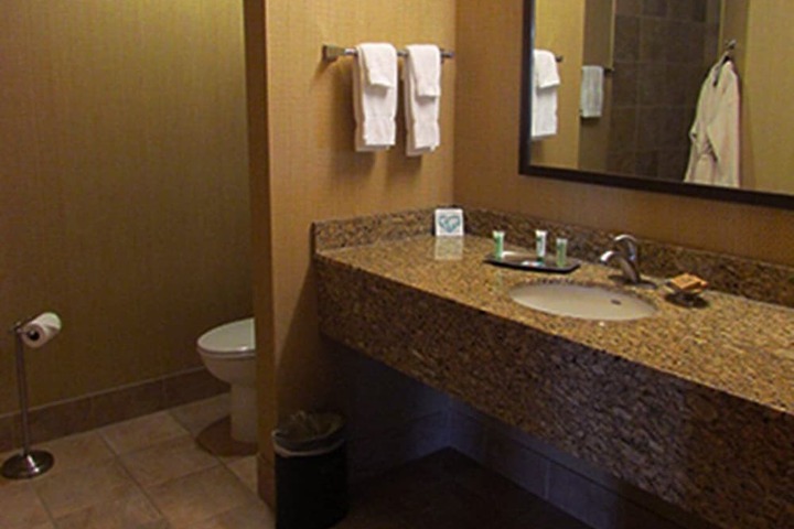 Canal Park Lodge