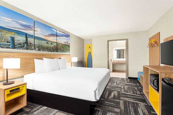 Room 20 of 40