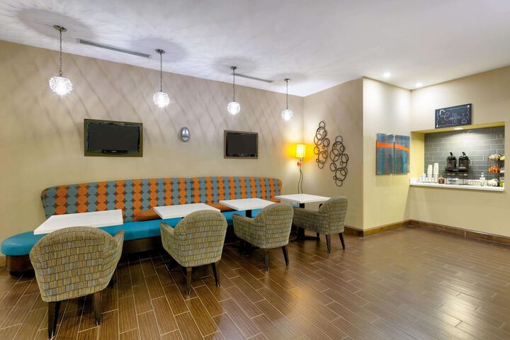 Hotel Interior 11 of 61