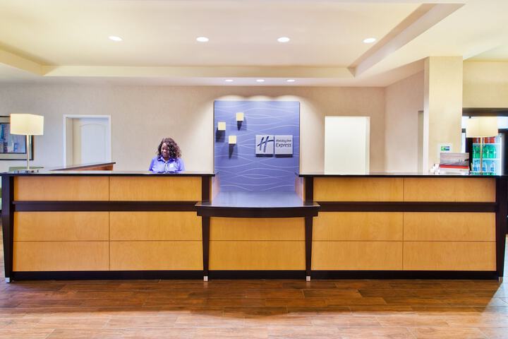 Hotel Interior 11 of 33