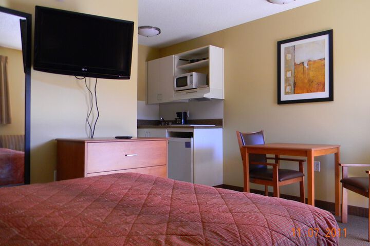 Room 17 of 24