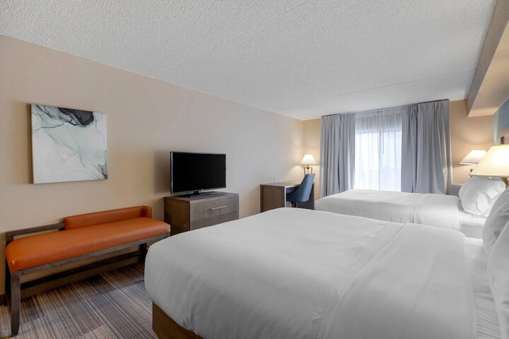 Comfort Inn & Suites Boulder