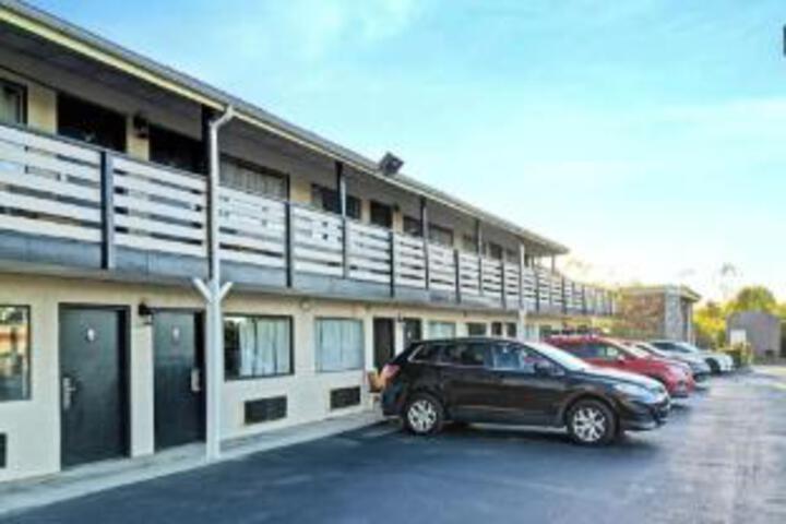 Brookville Inn