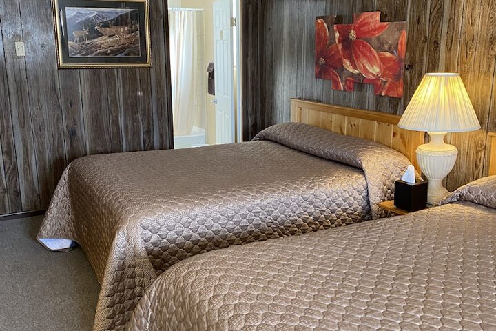 Rustic Inn Motel