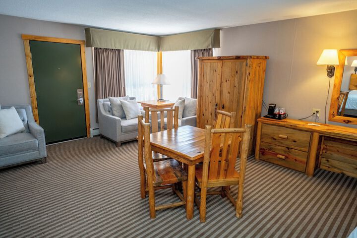 Room 50 of 87