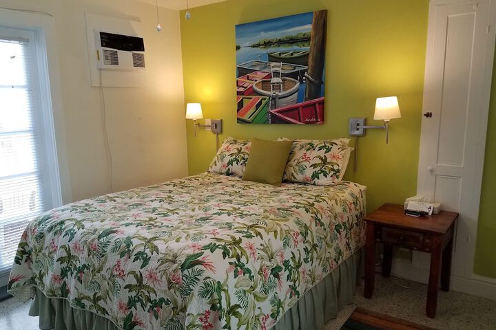 Room 96 of 218
