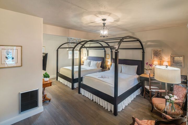 L Auberge Carmel