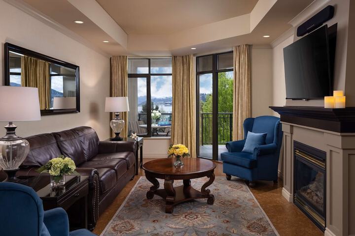 Room 17 of 21