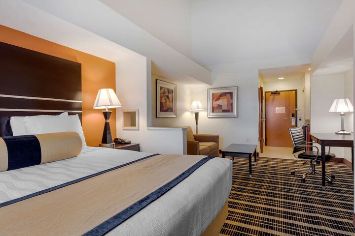Best Western Plus Rockwall Inn & Suites