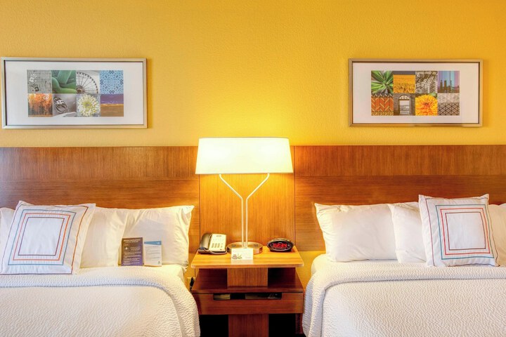 Room 18 of 36