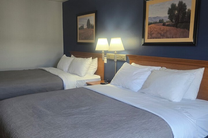 Quality Inn Dublin I-81