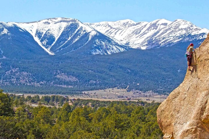 Buffalo Peaks B & B