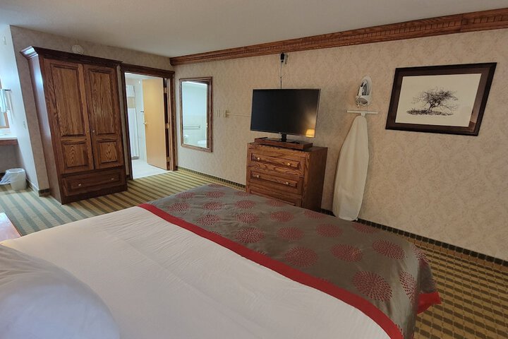 Room 38 of 62