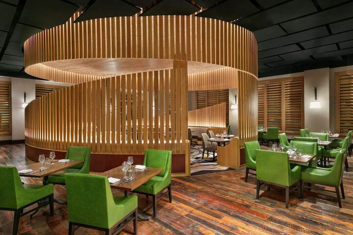 Dining 96 of 130