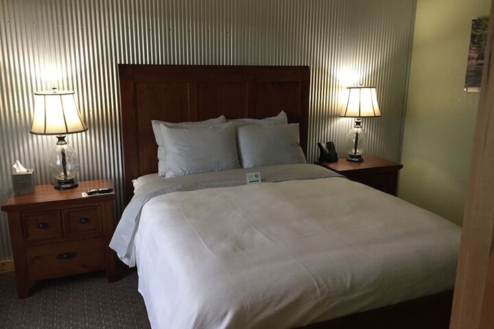 Room 44 of 70