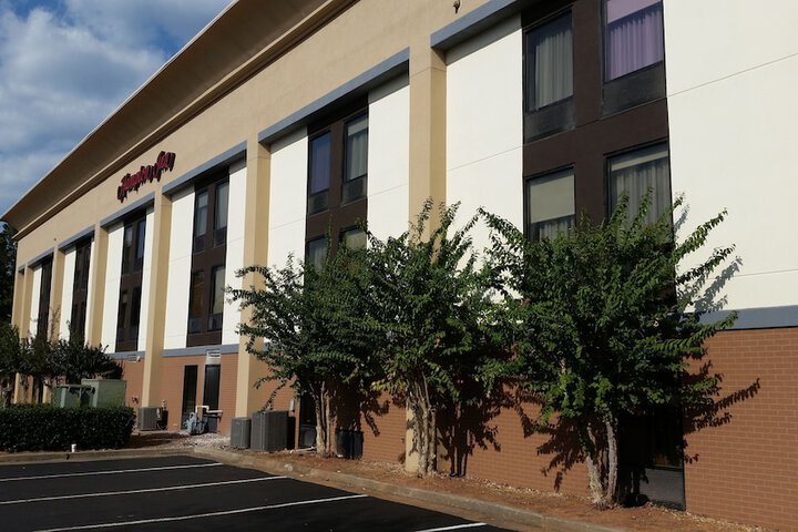 Hotel 8 of 57