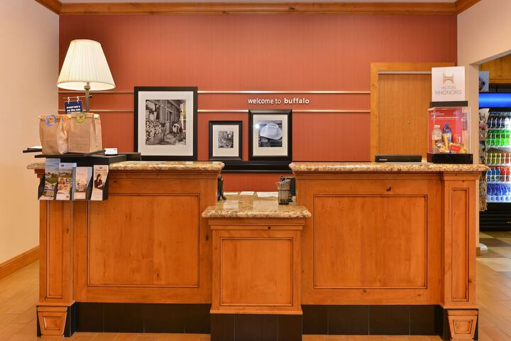 Hampton Inn & Suites Buffalo