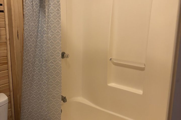 Room 54 of 68