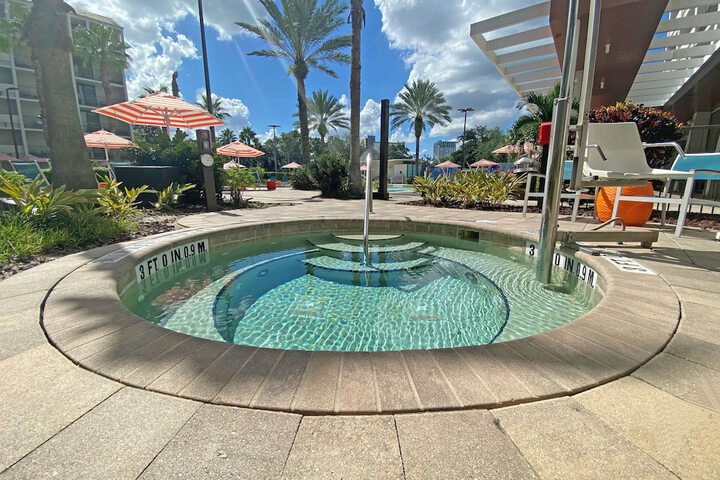 Pool 10 of 91