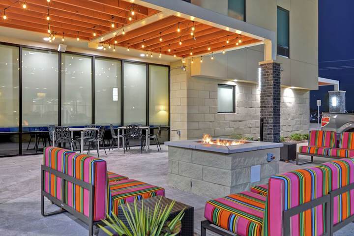 Terrace/Patio 43 of 44