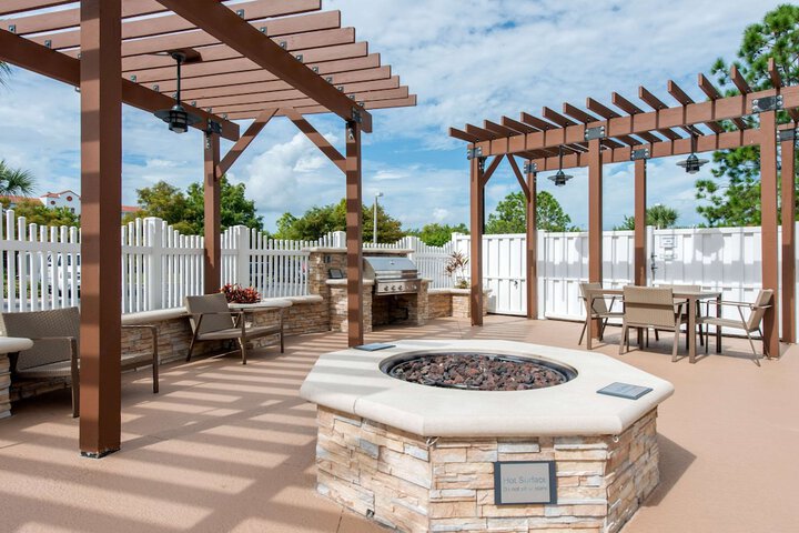 Country Inn & Suites by Radisson Port Canaveral, FL