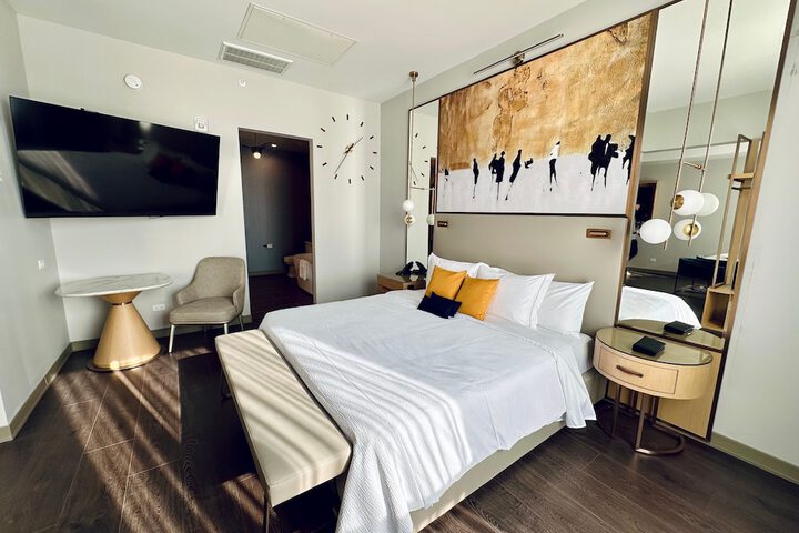 Room 30 of 57