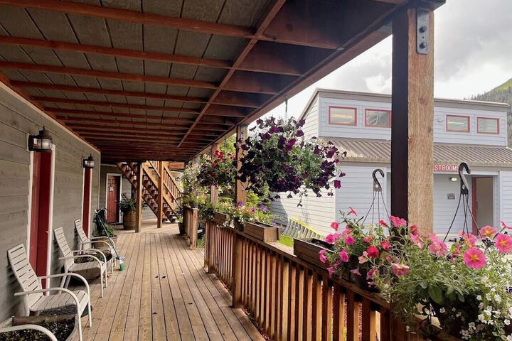 Safari Lodge