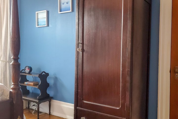 Room 15 of 52