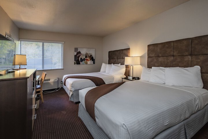 Room 34 of 41