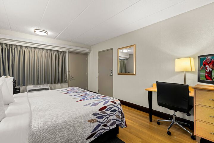 Room 15 of 37