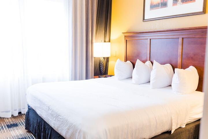 Country Inn & Suites by Radisson Helen, GA