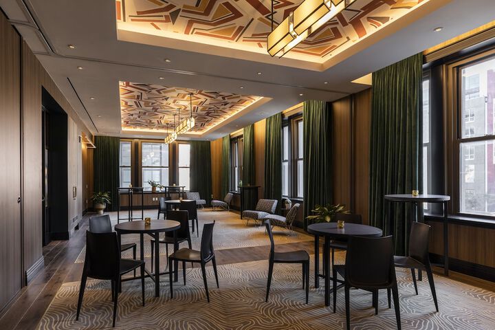 Canopy by Hilton Philadelphia Center City