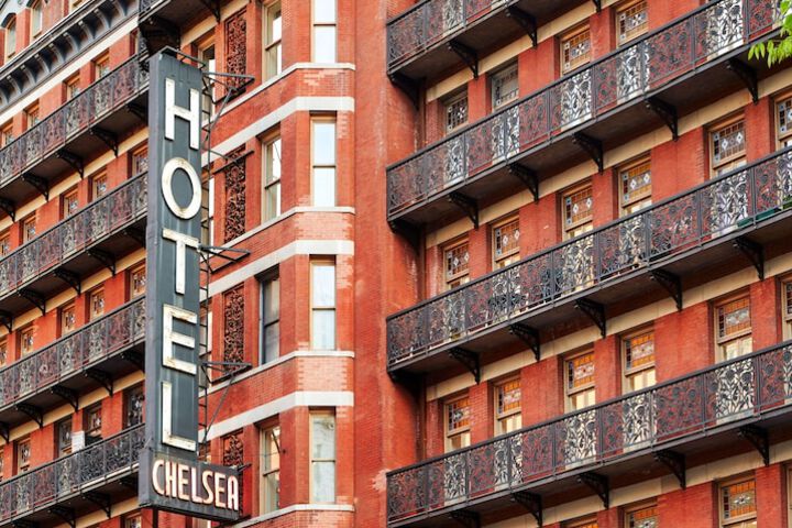 Hotel 3 of 73