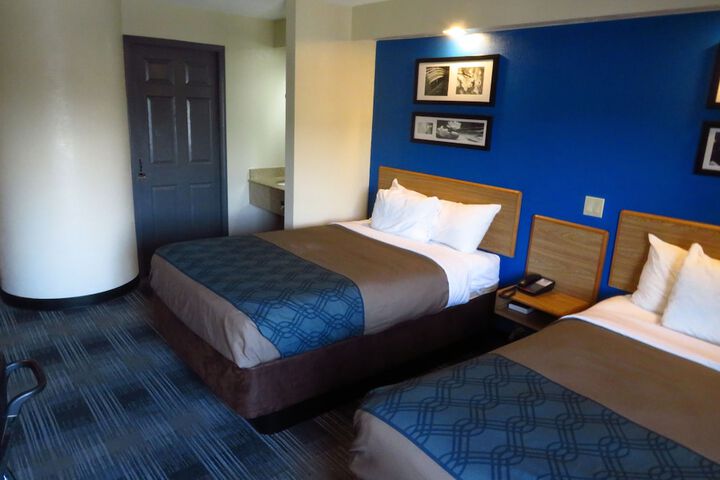 Room 31 of 53
