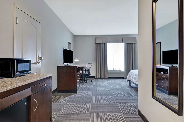 Hilton Garden Inn Fayettevile