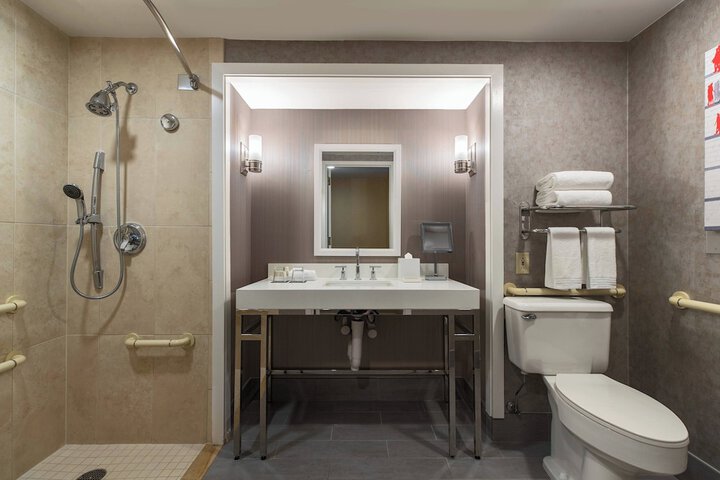 Room 45 of 130