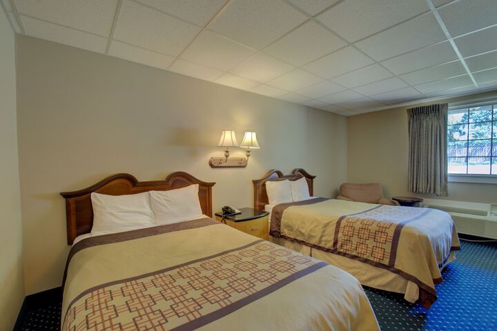 Room 16 of 37