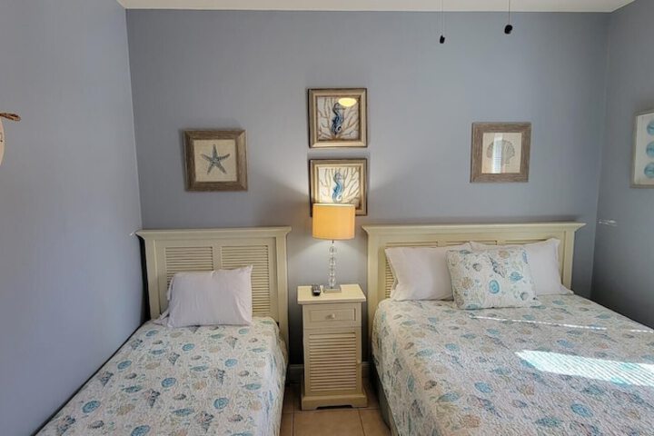 Room 49 of 75