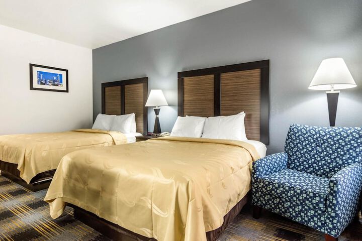 Room 26 of 28