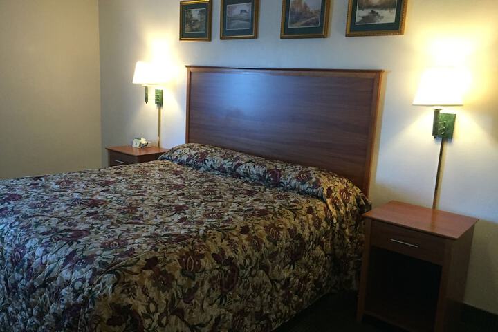 Room 47 of 66