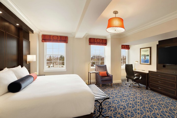 Room 41 of 77