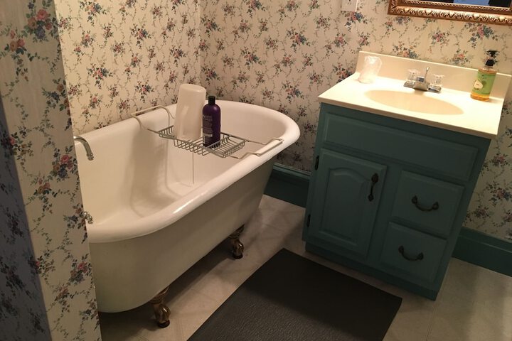 Room 21 of 25