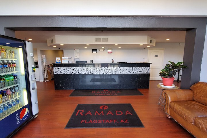 Hotel Interior 4 of 39